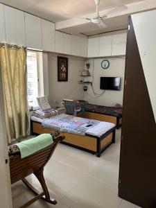 Bedroom Image of 1350 Sq.ft 3 BHK Apartment / Flat for sale in Kothrud Pune for Rs. 18000000