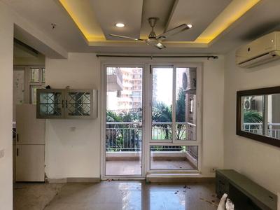 Dining Area Image of 1920 Sq.ft 3 BHK Apartment / Flat for rent in Shree Vardhman Victoria, Sector 70 Gurgaon for Rs. 52000
