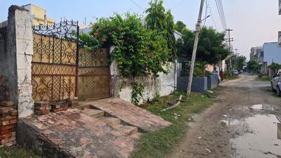 Image of 1800 Sq.ft Residential Plot / Land for sale in Sector 112, Gurgaon for Rs. 24500000