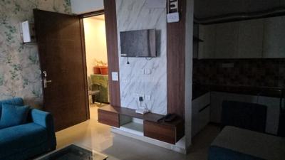 Living Room Image of 536 Sq.ft 2 BHK Apartment / Flat for rent in Prateek Grand City, Siddharth Vihar Ghaziabad for Rs. 26000