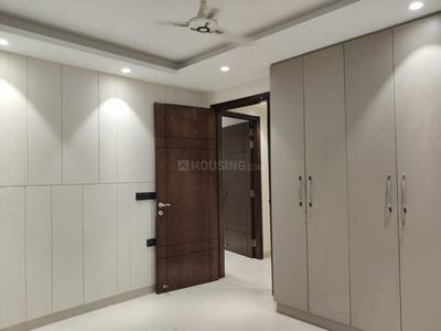Bedroom Image of 3500 Sq.ft 3 BHK Builder Floor for rent in Freedom Fighters Enclave New Delhi for Rs. 55000
