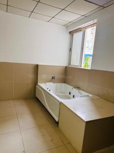 Bathroom Image of 1667 Sq.ft 3 BHK Apartment / Flat for sale in Shubh Nirvana, Viman Nagar Pune for Rs. 24000000