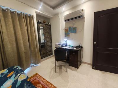 Bedroom Image of 600 Sq.ft 1 BHK Apartment / Flat for sale in Aditya Urban Royale, Bamheta Village Ghaziabad for Rs. 4000000