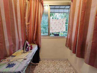 Bedroom Image of 680 Sq.ft 2 BHK Apartment / Flat for sale in Golden View, Santacruz East Mumbai for Rs. 20500000