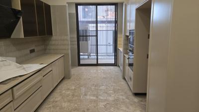 Kitchen Image of 4050 Sq.ft 4 BHK Builder Floor for sale in Model Town New Delhi for Rs. 85500000