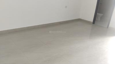 Bedroom Image of 1700 Sq.ft 3 BHK Apartment / Flat for sale in Cosmos Golden Heights, Crossings Republik Ghaziabad for Rs. 9900000