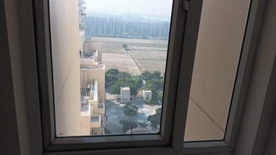 Balcony Image of 4884 Sq.ft 5 BHK Apartment / Flat for sale in Indiabulls Centrum Park, Sector 103 Gurgaon for Rs. 47000000