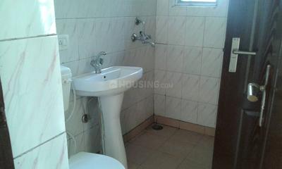 Bathroom Image of 1576 Sq.ft 3 BHK Apartment / Flat for sale in Piyush Heights, Sector 89 Faridabad for Rs. 9600000