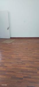 Bedroom Image of 1800 Sq.ft 3 BHK Duplex for rent in South Park Apartments, Chittaranjan Park New Delhi for Rs. 75000