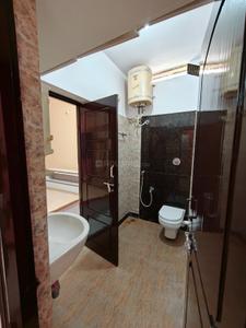Bathroom Image of 2400 Sq.ft 4 BHK Independent House for rent in Rajajinagar Bengaluru for Rs. 80000