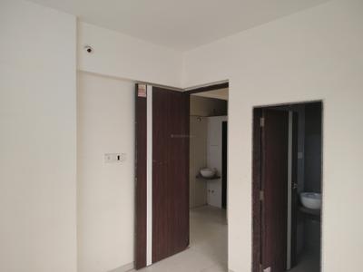 Bedroom Image of 530 Sq.ft 1 BHK Apartment / Flat for rent in Puraniks Tokyo Bay, Kasarvadavali Thane for Rs. 17999