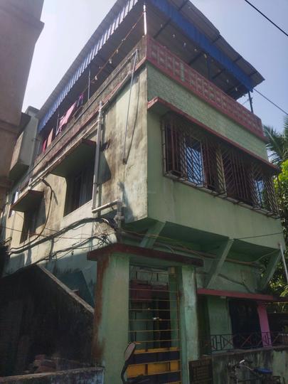 Pir Pukur Road Main Image 1