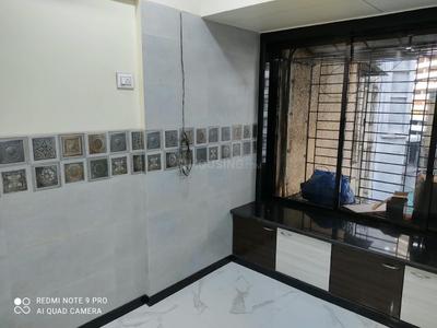 Bedroom Image of 650 Sq.ft 1 BHK Apartment / Flat for rent in Jacob Circle Mumbai for Rs. 55000