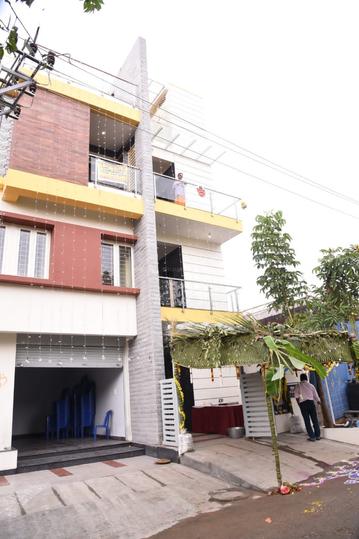 Rajakrishnapura Building View 1