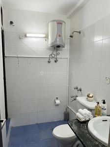 Image of 1600 Sq.ft 2 BHK Builder Floor for rent in DLF Siris Estate, DLF Phase 3, Gurgaon for Rs. 52000