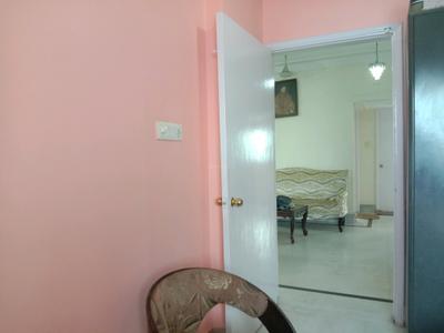Bedroom Image of 1843 Sq.ft 3 BHK Apartment / Flat for sale in Ashok Tower, Ballygunge Kolkata for Rs. 33000000
