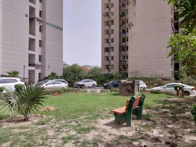 Image of 1100 Sq.ft 2 BHK Apartment / Flat for sale in Jaypee Kensington Park Apartments, Sector 133, Noida for Rs. 9000000
