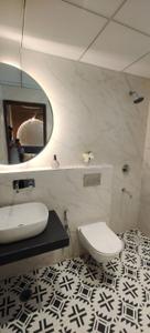 Bathroom Image of 2200 Sq.ft 4 BHK Apartment / Flat for sale in Skyline Elevate, Utrathiya Zirakpur for Rs. 18590000