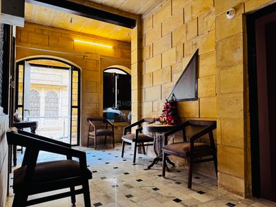 2 BHK Flat
