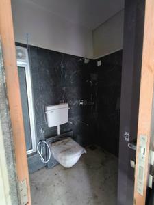 Bathroom Image of 1100 Sq.ft 2 BHK Apartment / Flat for rent in Mansarovar Pearl Gardens, Vasai West Vasai for Rs. 25000