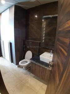 Bathroom Image of 1750 Sq.ft 3 BHK Builder Floor for rent in Trehan Luxury Floors, Sector 67 Gurgaon for Rs. 55000