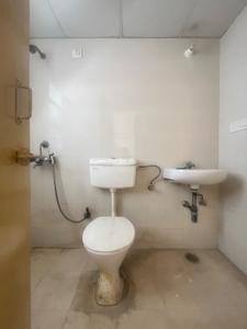 Bathroom Image of 720 Sq.ft 2 BHK Apartment / Flat for sale in Lotus Homz, Sector 111 Gurgaon for Rs. 9300000