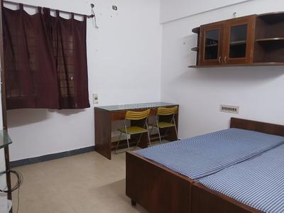 Bedroom Image of 400 Sq.ft 1 RK Apartment / Flat for rent in Thiruvanmiyur Chennai for Rs. 12000