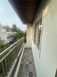 Balcony Image of 600 Sq.ft 1 BHK Apartment / Flat for rent in Indira Nagar Bengaluru for Rs. 40000