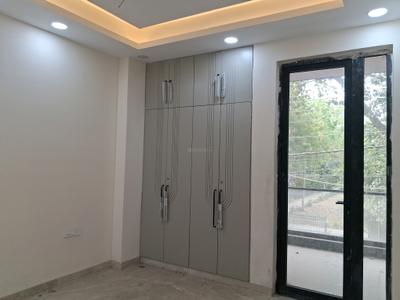 Bedroom Image of 2200 Sq.ft 4 BHK Builder Floor for sale in Paschim Vihar New Delhi for Rs. 45000000