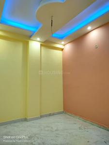 Bedroom Image of 990 Sq.ft 3 BHK Builder Floor for sale in Vishnu Garden New Delhi for Rs. 4500000