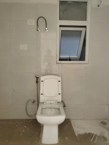 Common Bathroom Image of 1800 Sq.ft 4 BHK Apartment / Flat for sale in Tulip Purple, Sector 69 Gurgaon for Rs. 28000000