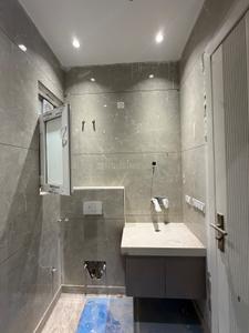 Bathroom Image of 1450 Sq.ft 3 BHK Builder Floor for sale in Mukherjee Nagar New Delhi for Rs. 33500000