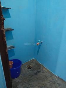 Bathroom Image of 350 Sq.ft 1 BHK Independent House for rent in Anna Nagar Chennai for Rs. 12500