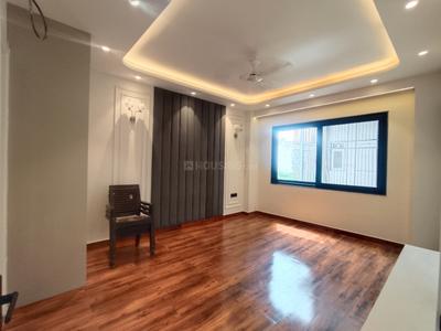 Bedroom Image of 2420 Sq.ft 4 BHK Builder Floor for sale in Ansal Versalia, Sector 67 Gurgaon for Rs. 28200000