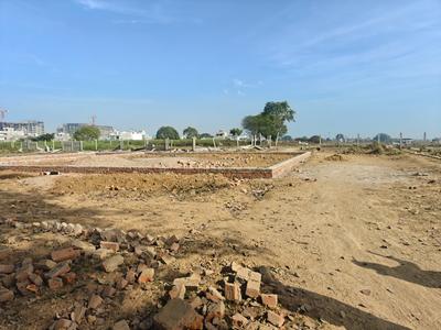 Image of 900 Sq.ft Residential Plot / Land for sale in Jhalwa, Allahabad for Rs. 1800000