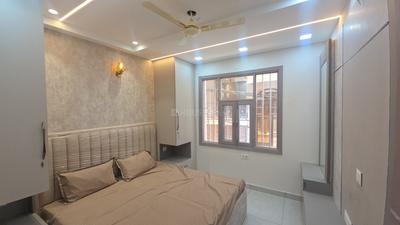 Bedroom Image of 915 Sq.ft 3 BHK Builder Floor for sale in Palam New Delhi for Rs. 8500000