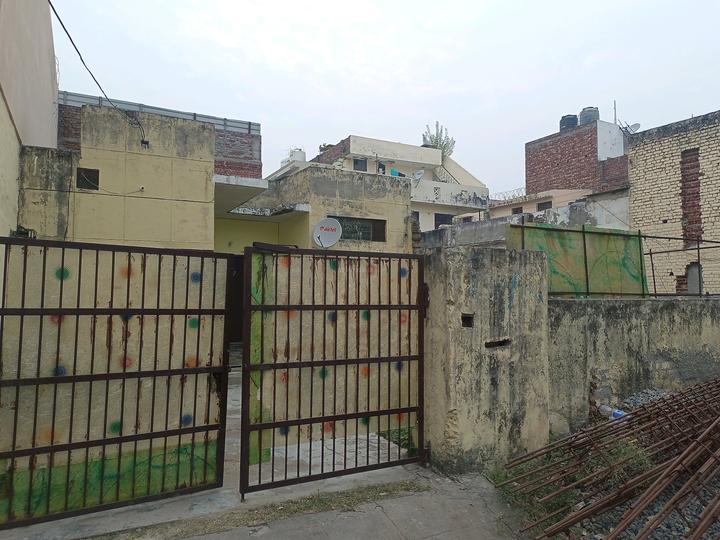 HBH Colony, Sector 46 Main Image 1