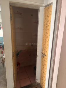 Bathroom Image of 950 Sq.ft 2 BHK Apartment / Flat for sale in Memnagar Ahmedabad for Rs. 5500000