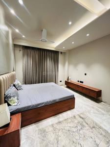 Bedroom Image of 3000 Sq.ft 3.5 BHK Builder Floor for rent in Omaxe Executive Floors, Sector 56 Gurgaon for Rs. 110000