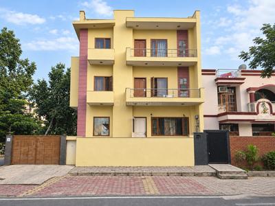 Image of Roomsoom PG in Sector 27, Noida