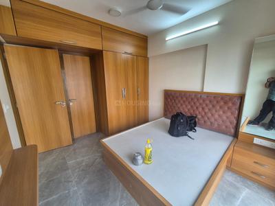 Bedroom Image of 1000 Sq.ft 2 BHK Apartment / Flat for rent in Hubtown Sunmist, Andheri East Mumbai for Rs. 140000