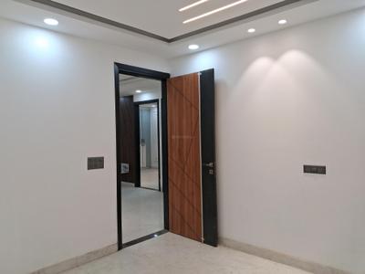 Bedroom Image of 1725 Sq.ft 3 BHK Apartment / Flat for sale in Vantara Elite Luxury Homes, Sector 102 Noida for Rs. 8500000