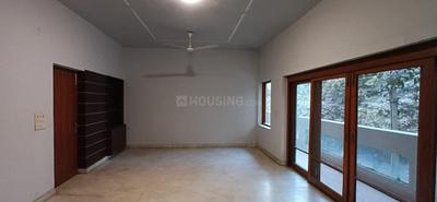 Balcony Image of 2150 Sq.ft 3.5 BHK Apartment / Flat for sale in Zhuku Apartments, Sector 65 Faridabad for Rs. 11500000
