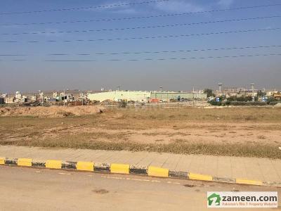 Image of 515 Sq.ft Residential Plot / Land for sale in Sector 9, Gurgaon for Rs. 43775000