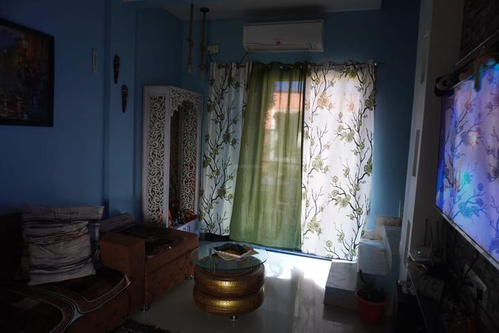 Dixit Nagar Main Image 1