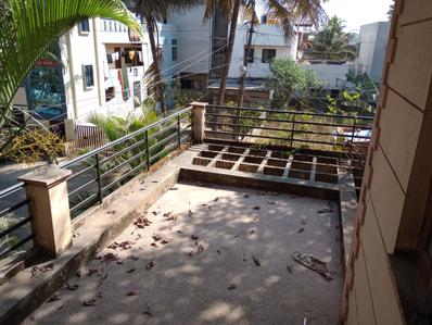 Balcony Image of 1100 Sq.ft 3 BHK Builder Floor for rent in Hindalga Belagavi for Rs. 16000