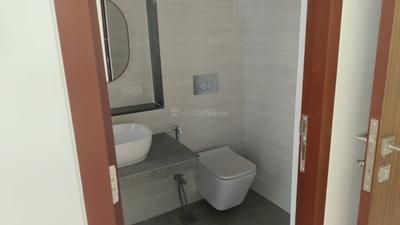 Image of 850 Sq.ft 2 BHK Apartment / Flat for rent in Dynamix Divum, Malad East, Mumbai for Rs. 70000