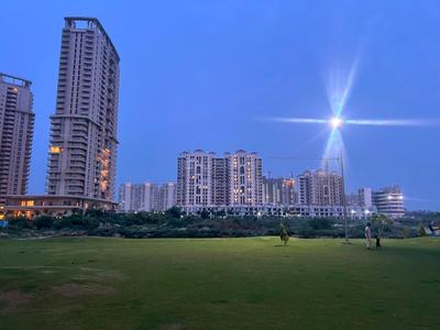 Image of 1260 Sq.ft 2.5 BHK Apartment / Flat for sale in Sector 150, Noida for Rs. 8500000
