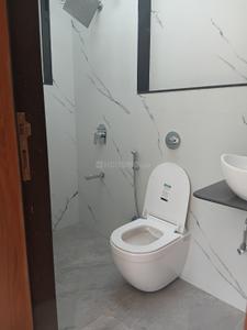 Bathroom Image of 2990 Sq.ft 4.5 BHK Duplex for sale in Ashok Nagar Pune for Rs. 45500000