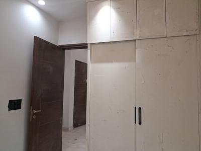 Bedroom Image of 1000 Sq.ft 3 BHK Builder Floor for sale in Paschim Vihar New Delhi for Rs. 18500000